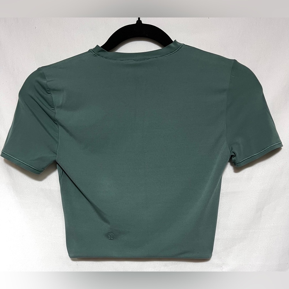 NEW Lululemon Crewneck Cropped T-Shirt Yoga Activewear Workout Gym Running Top - Picture 10 of 14